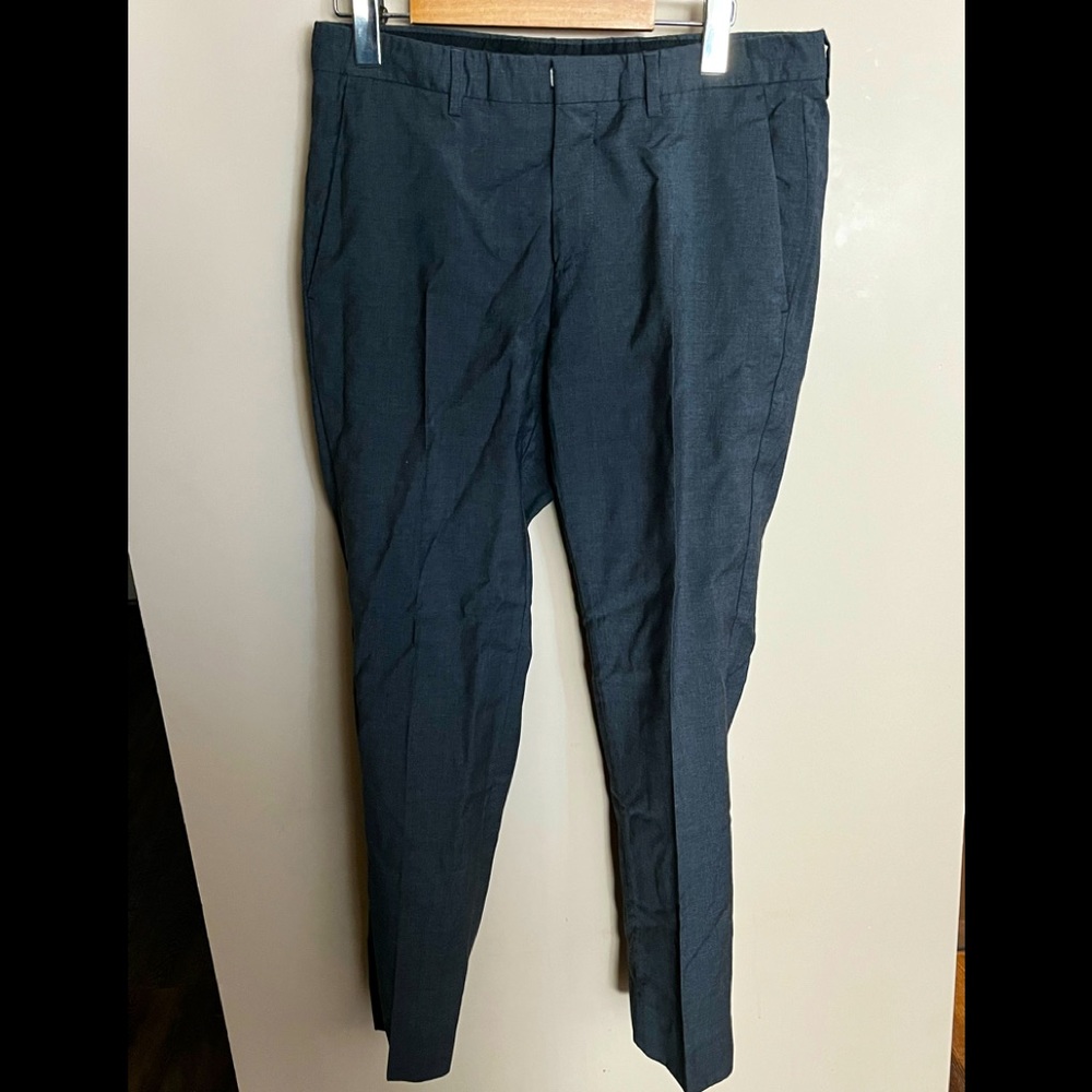 Hugo Boss charcoal dress pants, size 30
